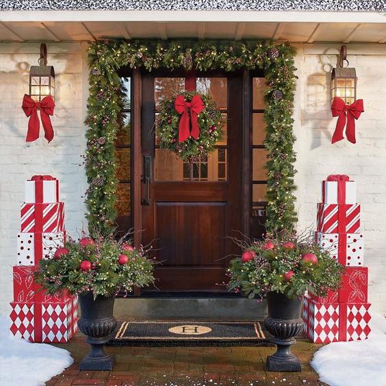 Front doors Christmas decoration  